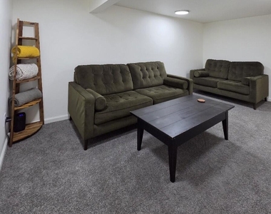 325 N Kendall Avenue - Photo Thumbnail 14