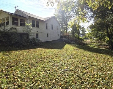 325 N Kendall Avenue - Photo Thumbnail 18