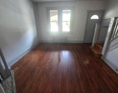 5630 Crowson Street - Photo Thumbnail 5