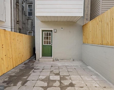1937 S Lambert Street - Photo Thumbnail 23