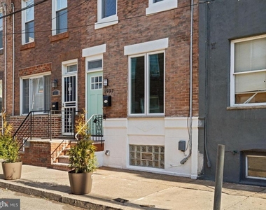 1937 S Lambert Street - Photo Thumbnail 31