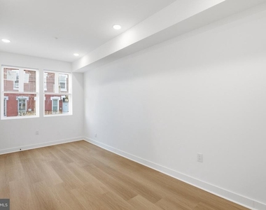 731 W Huntingdon Street - Photo Thumbnail 7