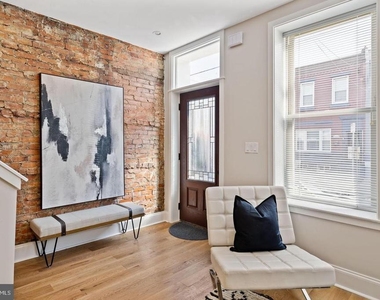 1406 S 23rd Street - Photo Thumbnail 3