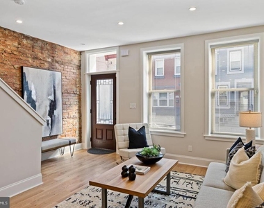 1406 S 23rd Street - Photo Thumbnail 4