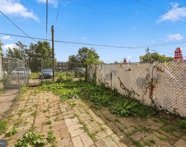 4629 Tampa Street - Photo Thumbnail 18