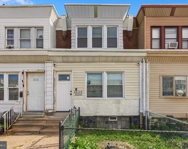 4629 Tampa Street - Photo Thumbnail 19