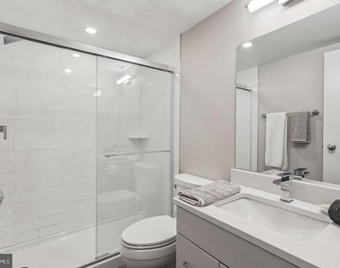875 Sansom Street - Photo Thumbnail 20