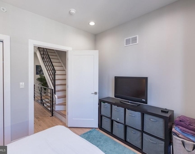 2138 Pierce Street - Photo Thumbnail 18