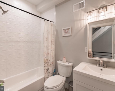 2138 Pierce Street - Photo Thumbnail 15