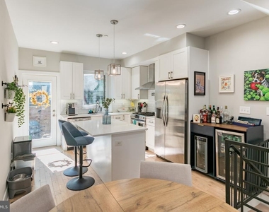 2138 Pierce Street - Photo Thumbnail 3