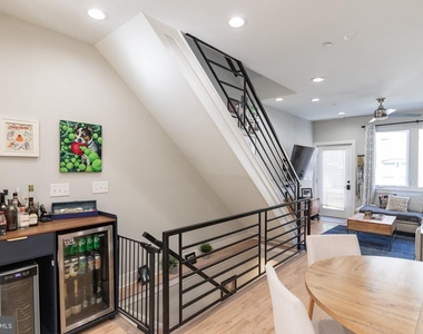 2138 Pierce Street - Photo Thumbnail 5