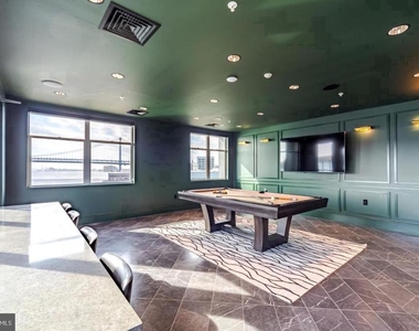 525 N Christopher Columbus Boulevard - Photo Thumbnail 33