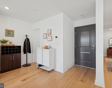 1316 N Franklin Street - Photo Thumbnail 10