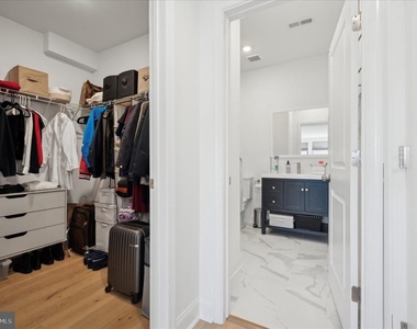 1316 N Franklin Street - Photo Thumbnail 18