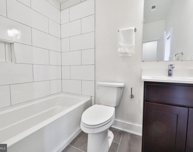 1709 S 4th Street - Photo Thumbnail 5