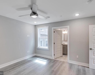 1309 S 52nd Street - Photo Thumbnail 10