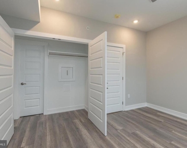 137 W Huntingdon Street - Photo Thumbnail 16