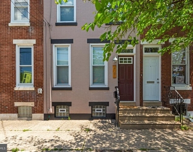 2147 E Hagert Street - Photo Thumbnail 30