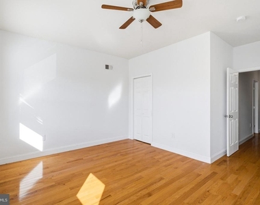 1317 S 22nd Street - Photo Thumbnail 35