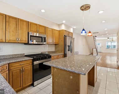 1317 S 22nd Street - Photo Thumbnail 15
