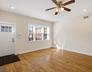 1317 S 22nd Street - Photo Thumbnail 5