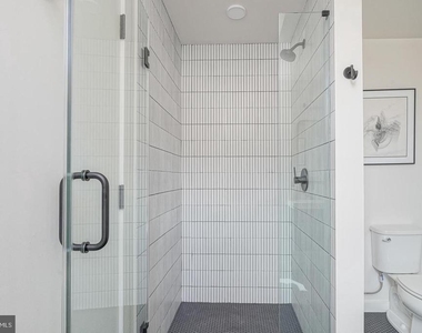 1301 Bainbridge Street - Photo Thumbnail 17