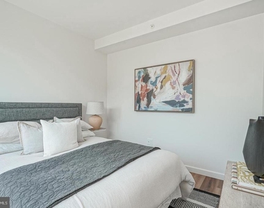 1301 Bainbridge Street - Photo Thumbnail 11