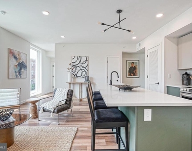 1301 Bainbridge Street - Photo Thumbnail 4