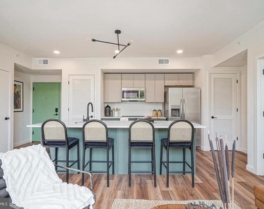 1301 Bainbridge Street - Photo Thumbnail 3