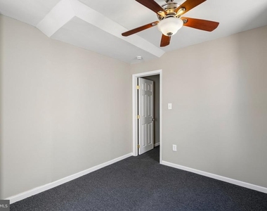 2018 Mifflin Street - Photo Thumbnail 10