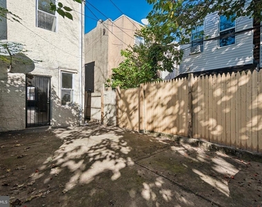 2018 Mifflin Street - Photo Thumbnail 17