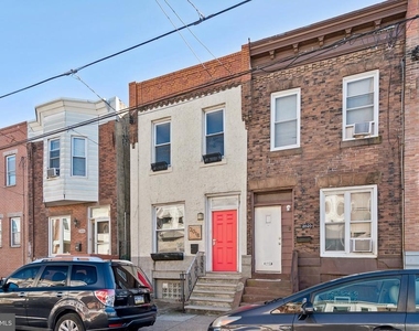 2018 Mifflin Street - Photo Thumbnail 18