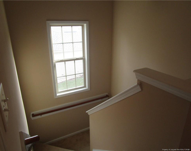 1164 Saint Johns Loop - Photo Thumbnail 12