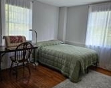 1453 Washington Lane - Photo Thumbnail 14