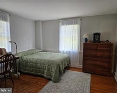 1453 Washington Lane - Photo Thumbnail 13