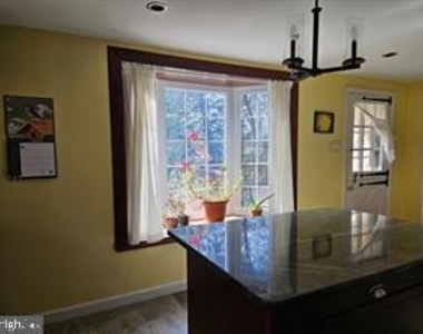 1453 Washington Lane - Photo Thumbnail 11