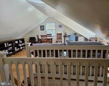 1453 Washington Lane - Photo Thumbnail 15