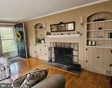 1453 Washington Lane - Photo Thumbnail 1