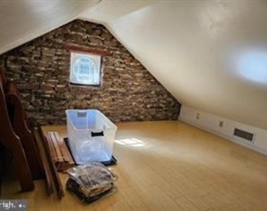 1453 Washington Lane - Photo Thumbnail 17