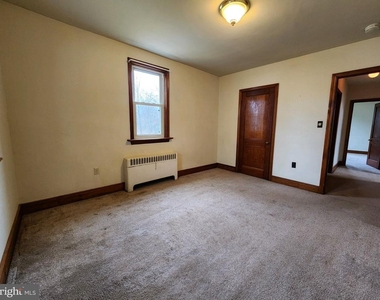 842 Bethlehem Pike - Photo Thumbnail 18