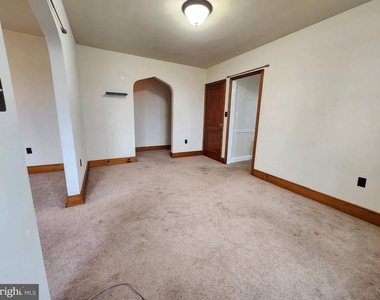 842 Bethlehem Pike - Photo Thumbnail 11