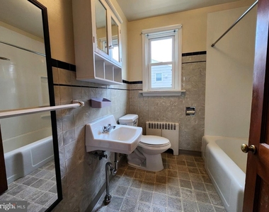 842 Bethlehem Pike - Photo Thumbnail 6