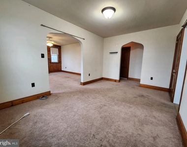 842 Bethlehem Pike - Photo Thumbnail 13