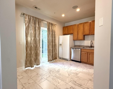 2221 Raven Road - Photo Thumbnail 16