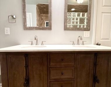 2221 Raven Road - Photo Thumbnail 34