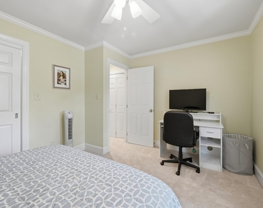 7514 Wellesley Park S - Photo Thumbnail 15