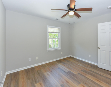 225 Douglas Street - Photo Thumbnail 22