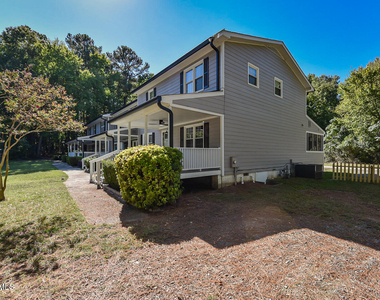 225 Douglas Street - Photo Thumbnail 1