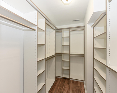 225 Douglas Street - Photo Thumbnail 19