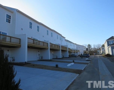1219 Bradburn Drive - Photo Thumbnail 18